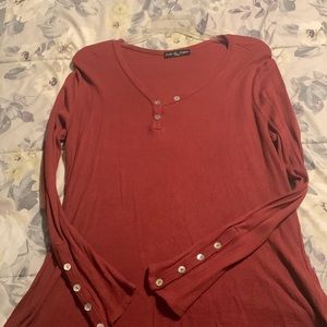 Kim and Cami large long sleeve shirt rust color